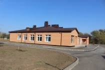 В Белоглинском районе в рамках национального проекта «Демография» подходит к завершению  строительство детского сада-ясли в п. Центральном.